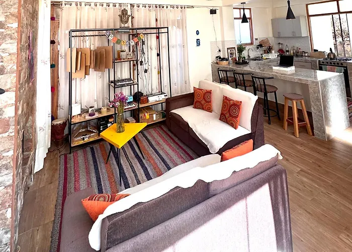 Alloggio in famiglia Sacred - Private In Stylish House