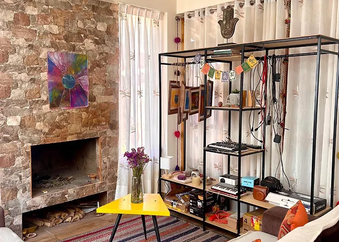 Alloggio in famiglia Sacred - Private In Stylish House *